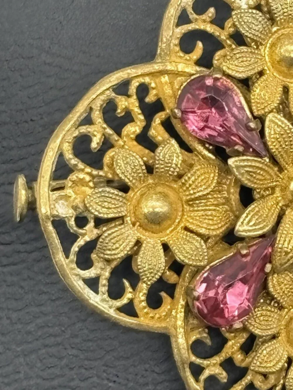 Vintage Czech Filigree Brooch Gold Tone Teardrop Pink Rhinestones Trombone Clasp